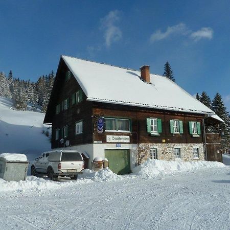 Bruckerhutte Bed & Breakfast Lachtal Exterior photo